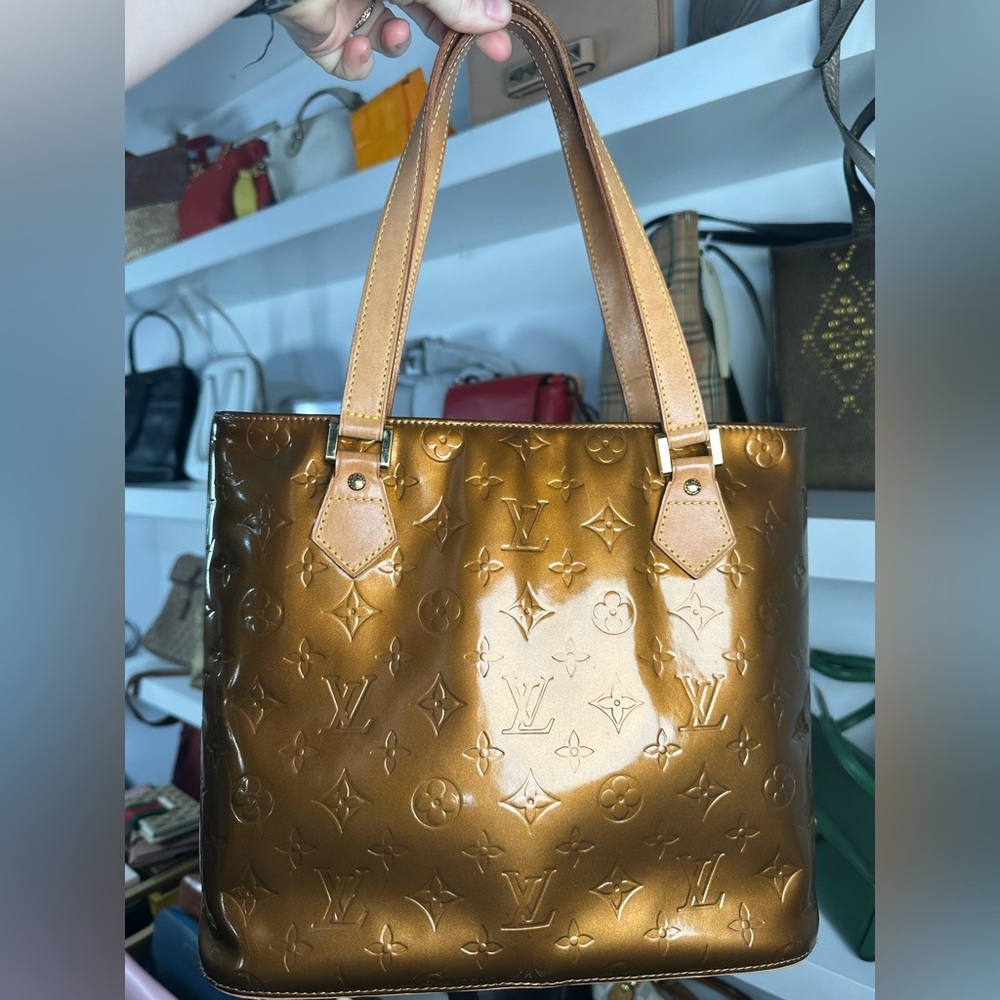 LV Vernis Zip Tote